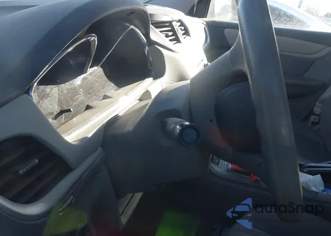 2017 Chevrolet Traverse Ls z USA, uszkodzony, nr VIN 1GNKRFKD3HJ328124